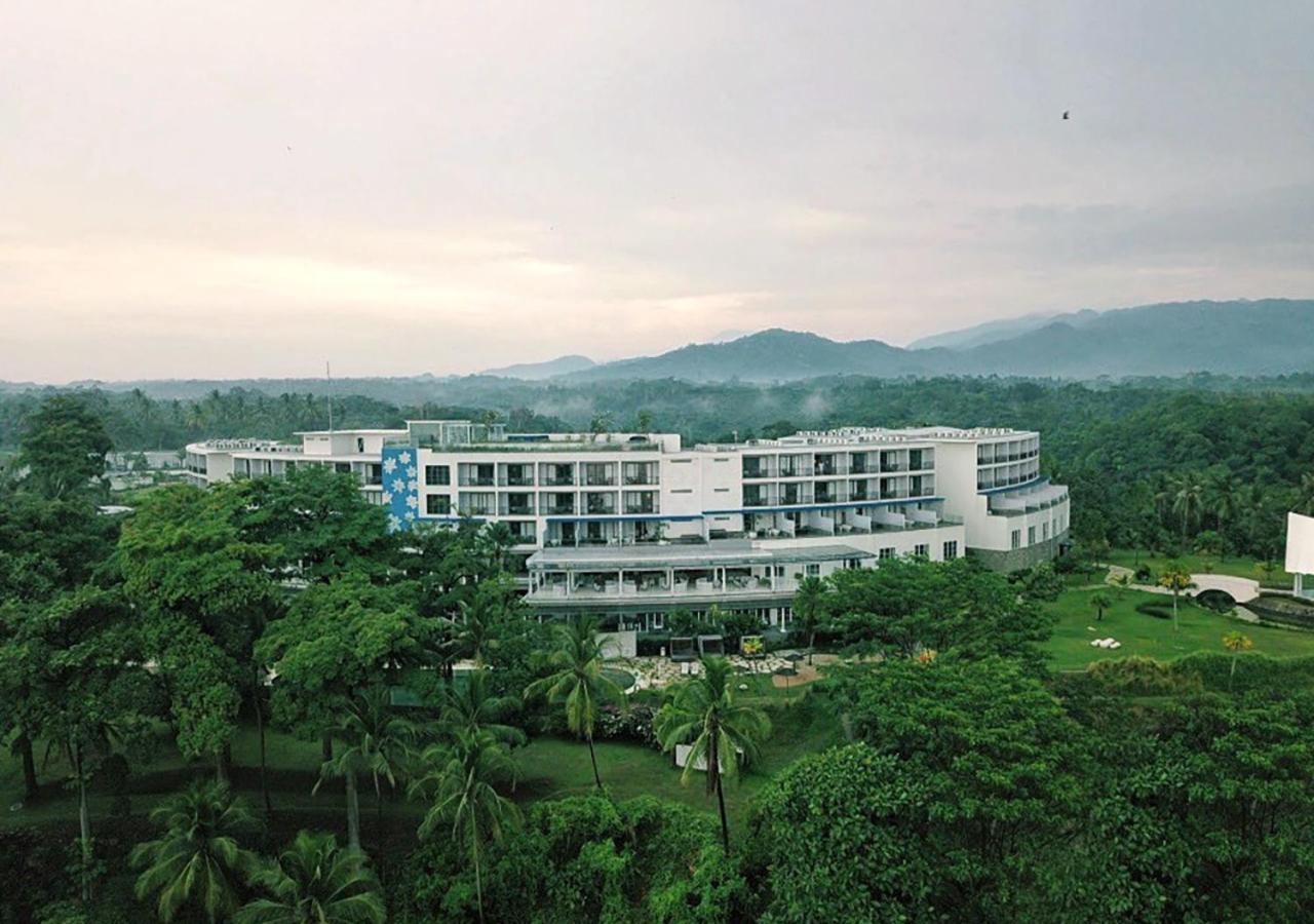 Hotel Novus Jiva Anyer Exteriér fotografie